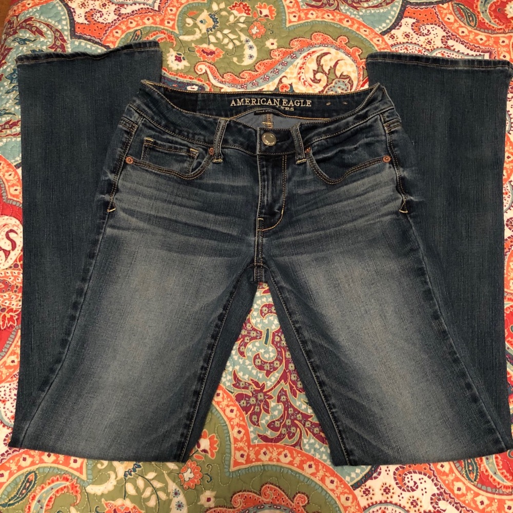 American Eagle Skinny Kick Jeans